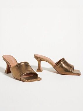 Anthropologie Vicenza Gold Metallic Leather Mule Heels Sandals Size 5 NWT